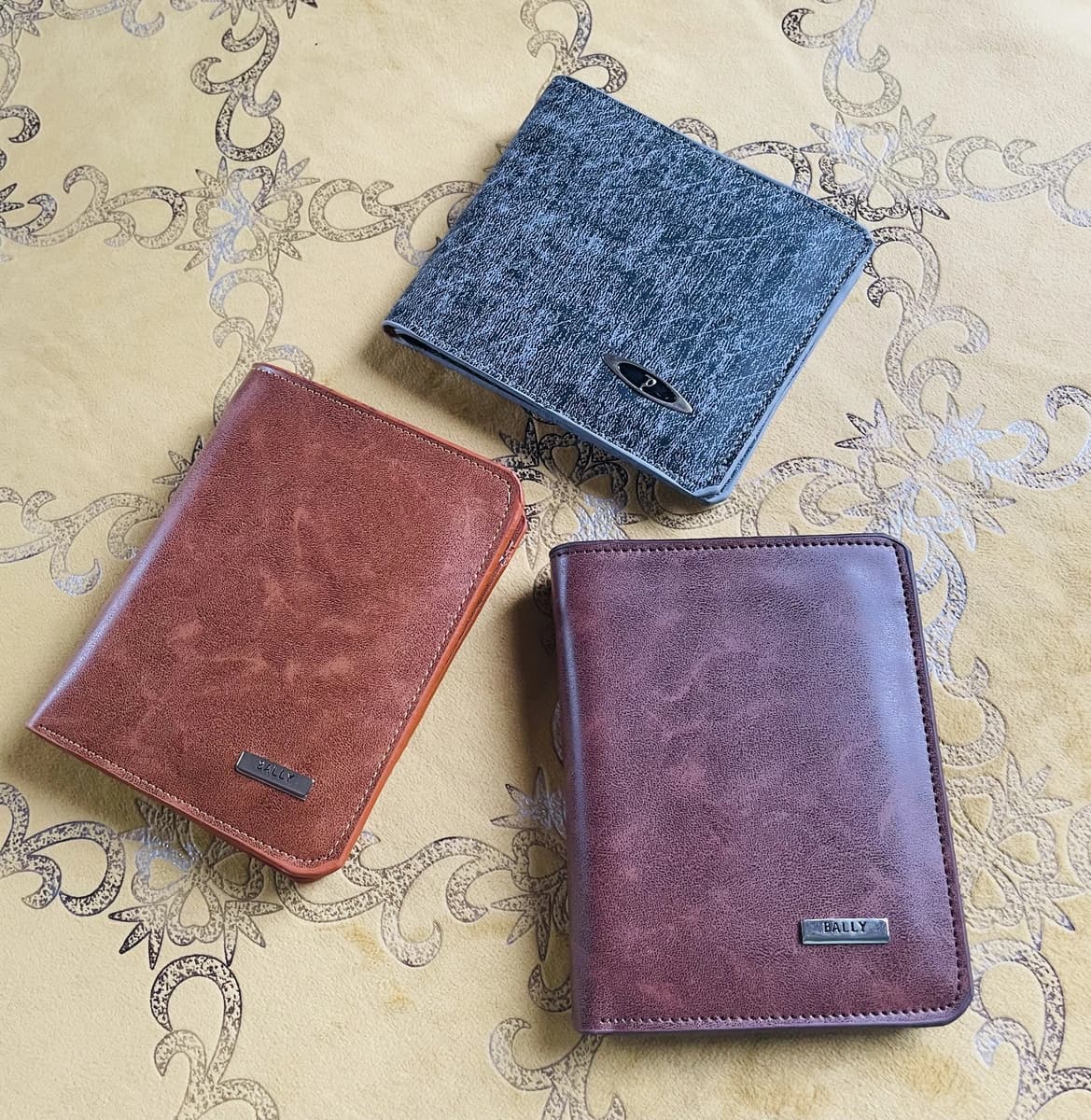 Classical Men’s Money Bag