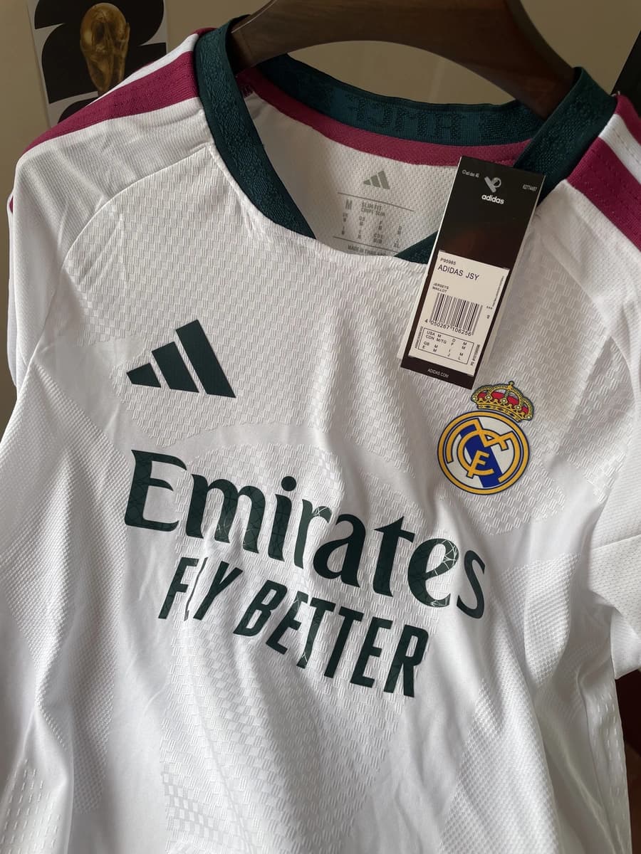 Real Madrid Home Players Edition 26/27 Kit