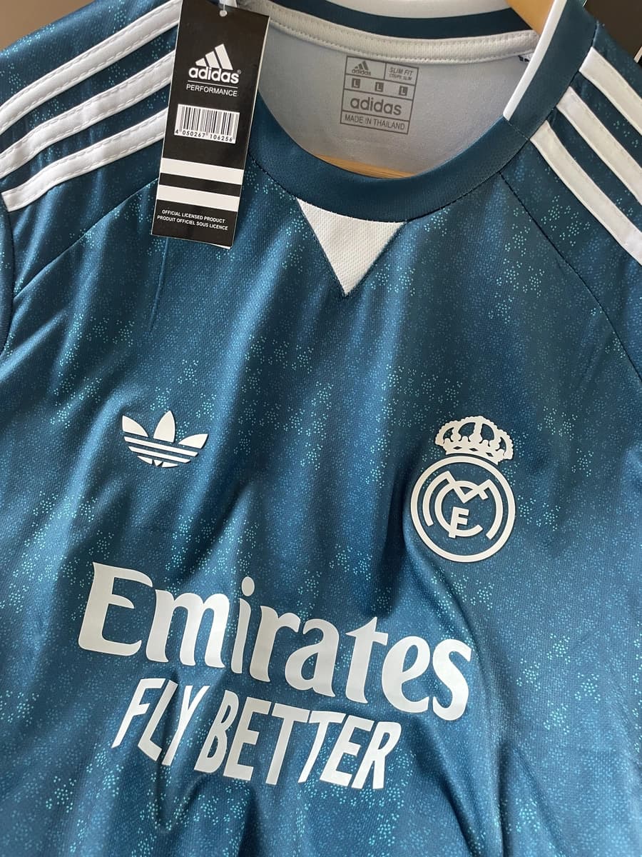 Madrid Away Kit Master Copy