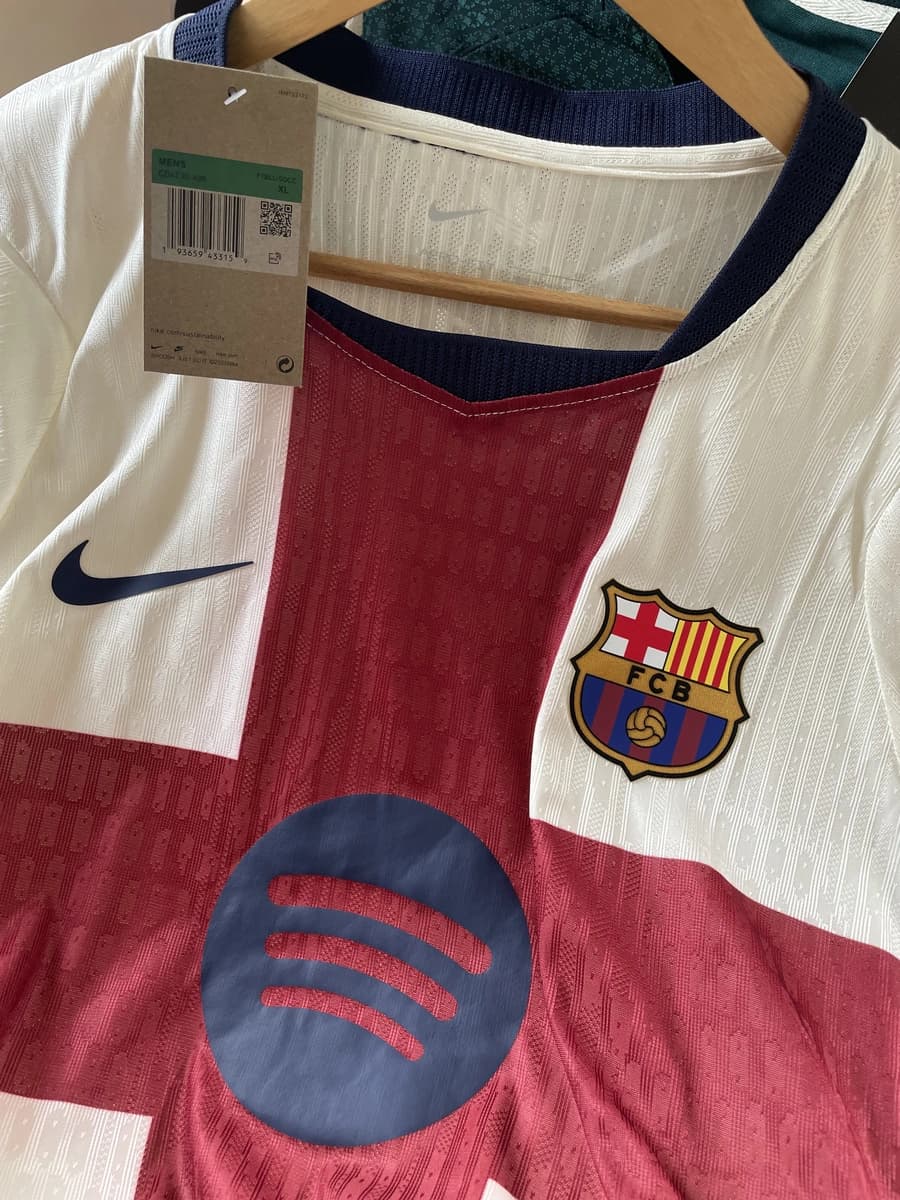 Barsa 4th Kit Players 
