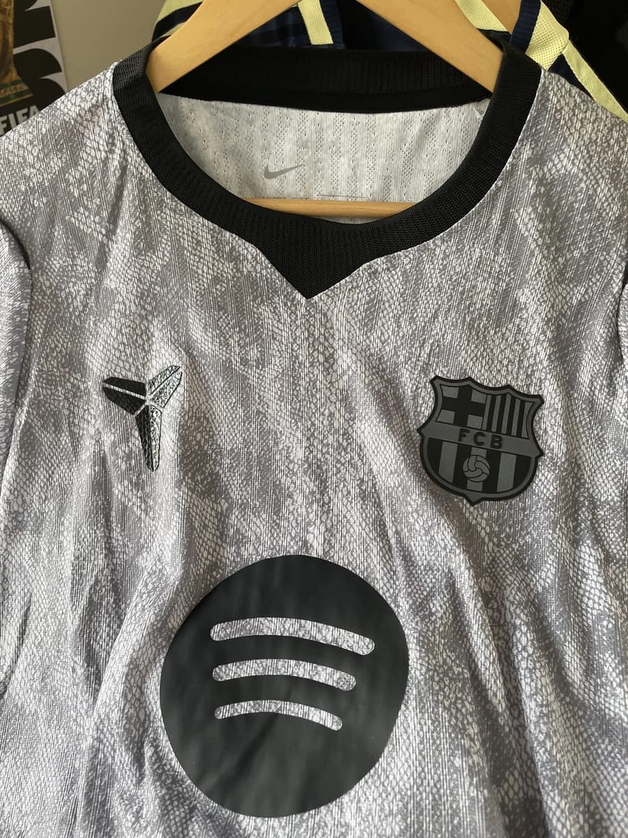 Barsa GK Away Players Edition 