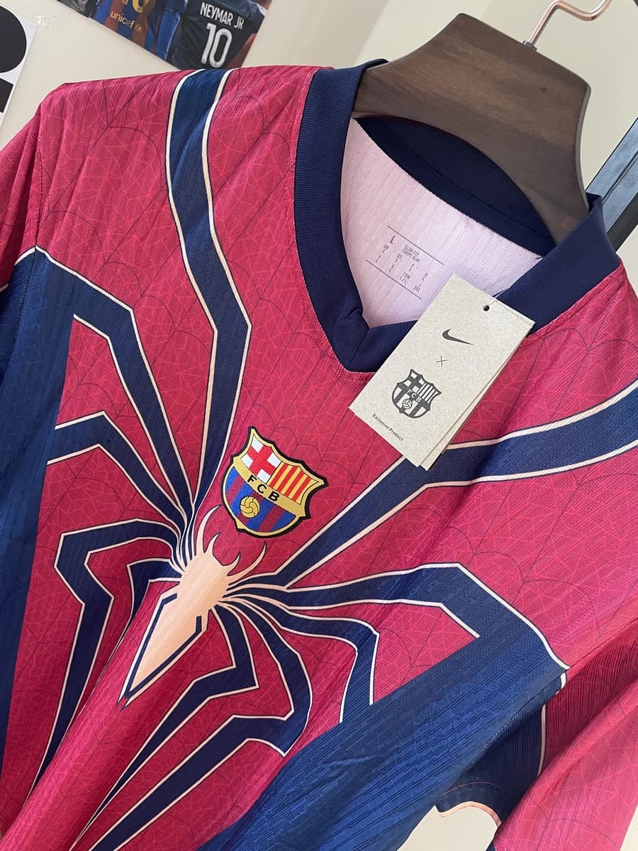 Barsa x Spider-Man Kit
