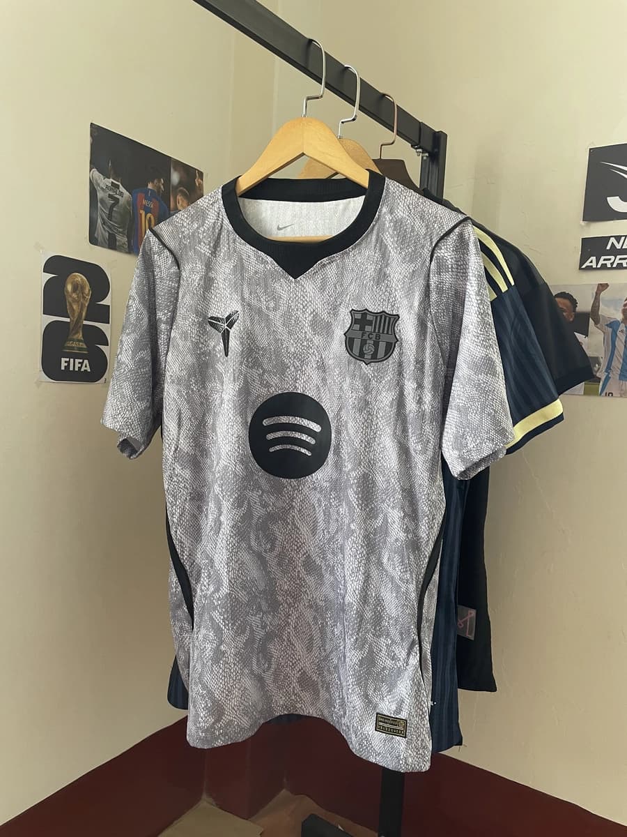 Barsa GK Away Players Edition 