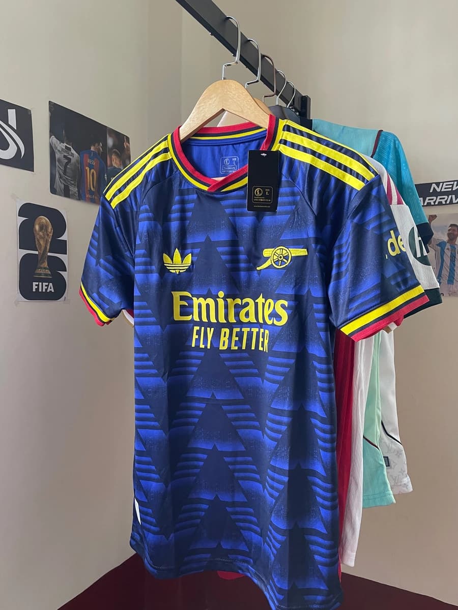 Arsenal 2026/27 Away Kit