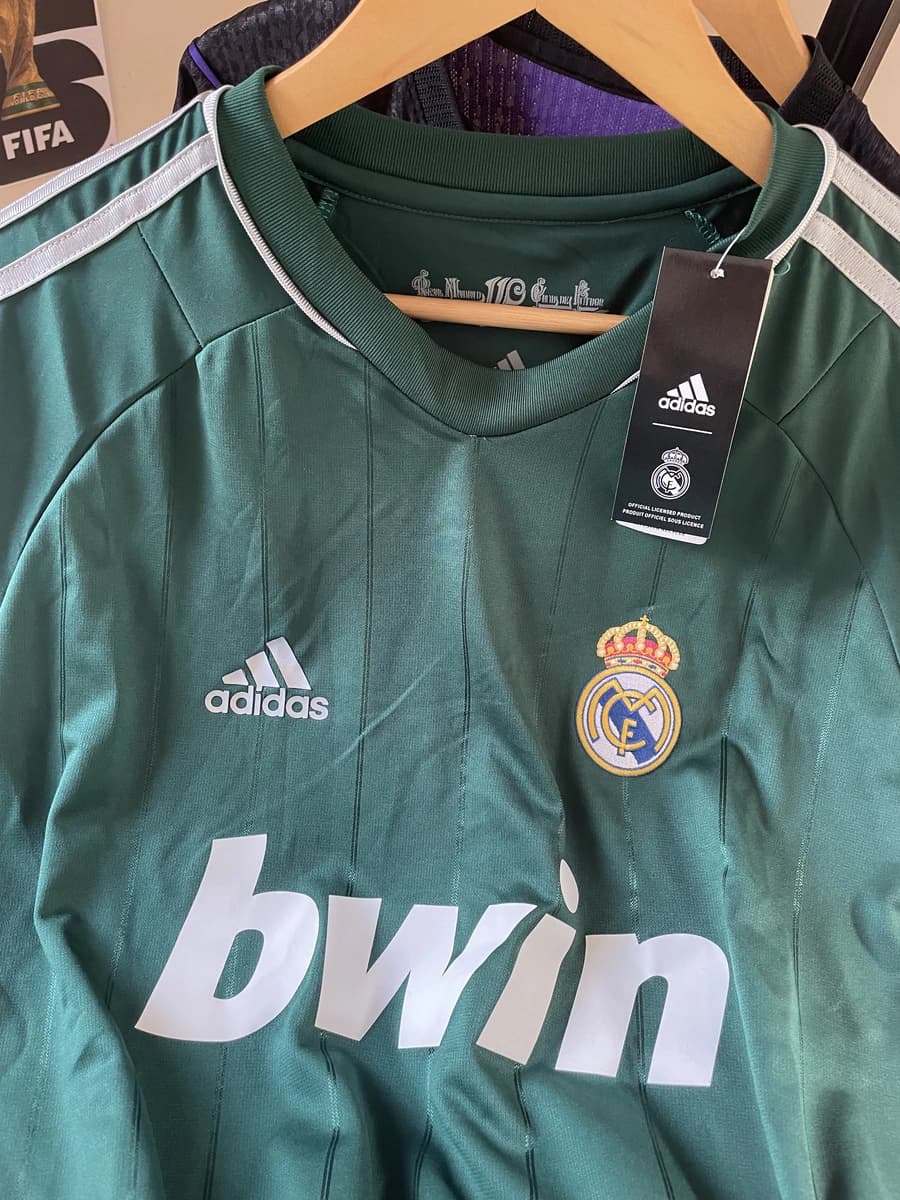 Madrid Retro 12/13 Players