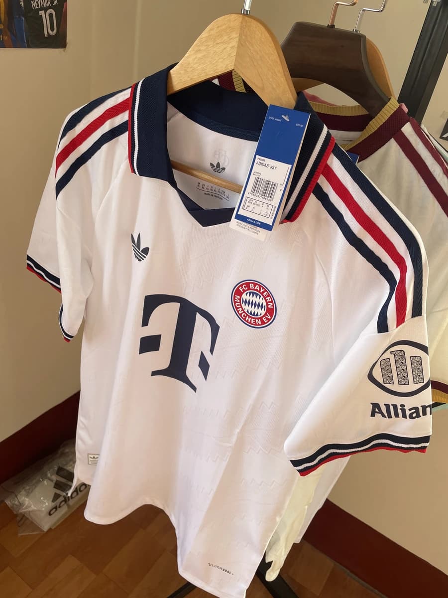 FC Bayern Away Kit 26/27