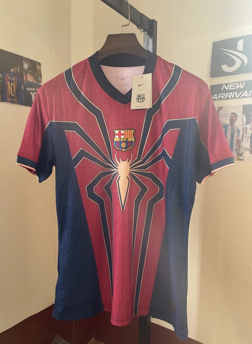Barsa x Spider-Man Kit
