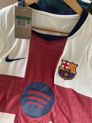 Barsa 4th Kit Players 