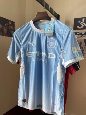 Man city home players 26/27