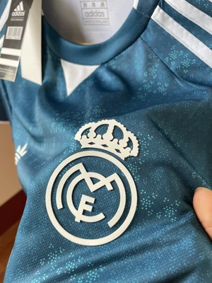 Madrid Away Kit Master Copy