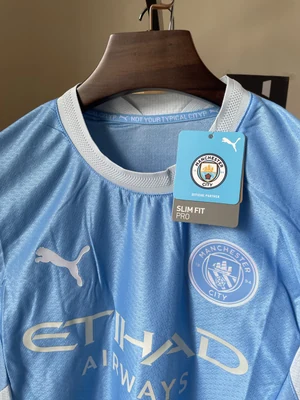 Man city home players 26/27